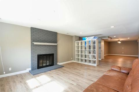 1016 Hollyleaf Ct, Ballwin, MO 63021 photo 24