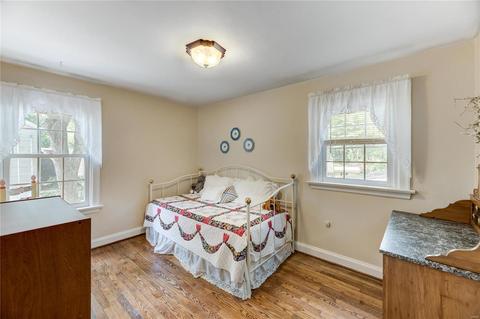 1245 Brookside Dr, Glendale, MO 63122 photo 12