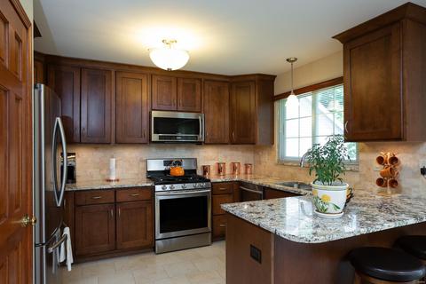 2571 Barrett Place Dr, Ballwin, MO 63021 photo 7