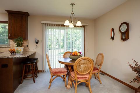 2571 Barrett Place Dr, Ballwin, MO 63021 photo 6