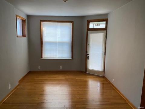 561 Eiler St, Saint Louis, MO 63111 photo 4