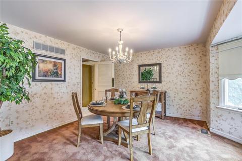1586 Carman Valley Dr, Ballwin, MO 63021 photo 17