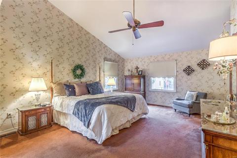 1586 Carman Valley Dr, Ballwin, MO 63021 photo 20