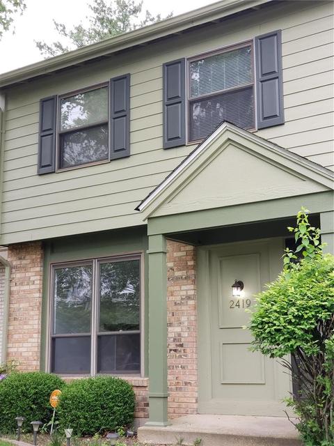 2419 Hiddendale, Ballwin, MO 63021 photo 2