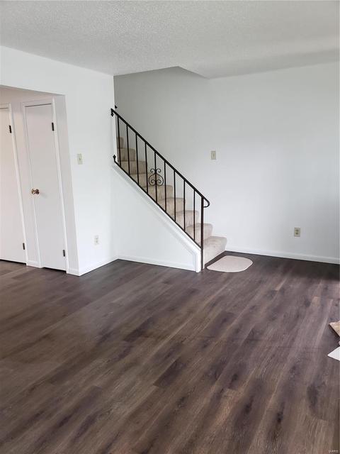 2419 Hiddendale, Ballwin, MO 63021 photo 3