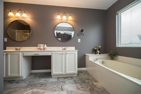 1217 Arbor Bluff Cir, Ballwin, MO 63021 photo 32