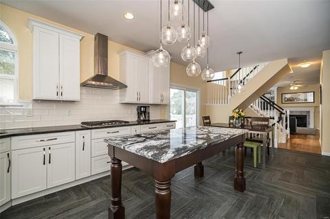1217 Arbor Bluff Cir, Ballwin, MO 63021 photo 22