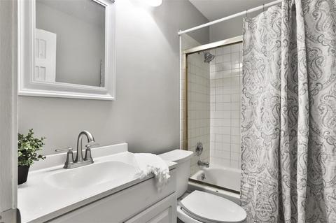 354 Fox Den Dr, Ballwin, MO 63021 photo 44