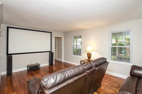 3 Dixie Way, Saint Charles, MO 63303 photo 6