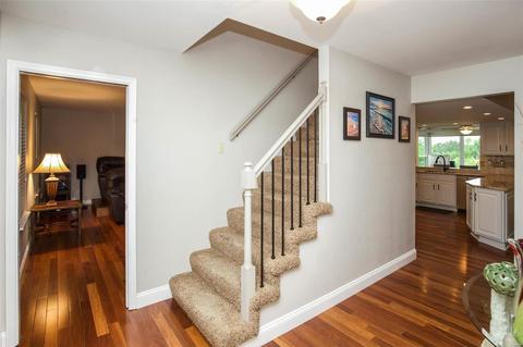 3 Dixie Way, Saint Charles, MO 63303 photo 4