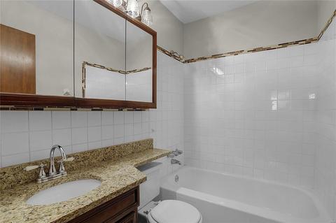 711 Saint Joseph Ave, O'fallon, MO 63366 photo 7
