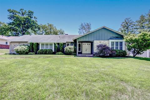 512 Iron Lantern Dr, Ballwin, MO 63011 photo 1
