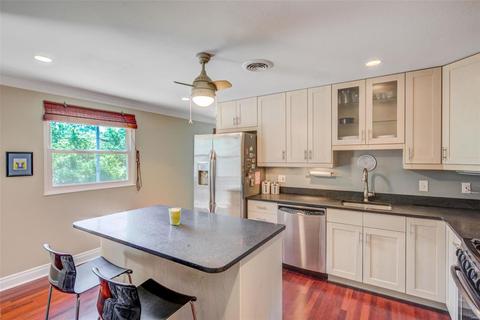 512 Iron Lantern Dr, Ballwin, MO 63011 photo 8
