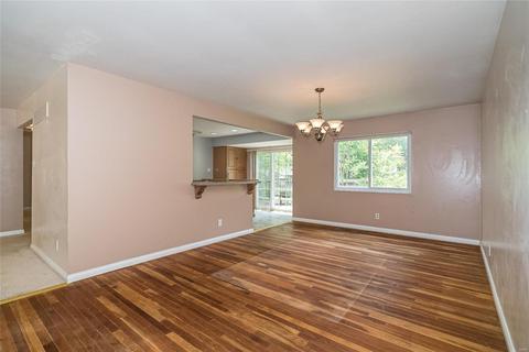 394 Genoa Dr, Ballwin, MO 63021 photo 9