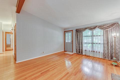 623 Old Ballwin Rd, Ballwin, MO 63021 photo 9