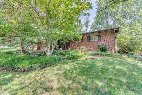 623 Old Ballwin Rd, Ballwin, MO 63021 photo 2