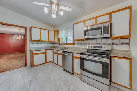 623 Old Ballwin Rd, Ballwin, MO 63021 photo 13