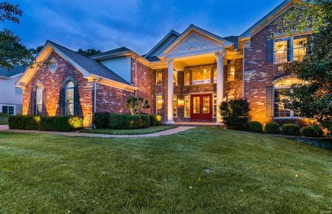 1263 Polo Lake Dr, Ellisville, MO 63021 photo 1