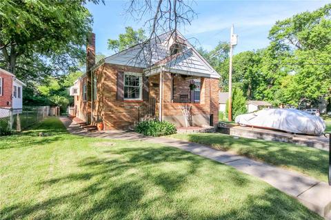 9050 Patrick Dr, Saint Louis, MO 63114 photo 3