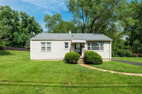 4124 Wright Ave, Saint Ann, MO 63074 photo 1