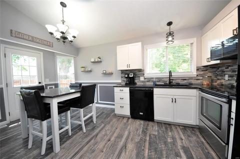 210 Geranium Dr, O'fallon, MO 63366 photo 9