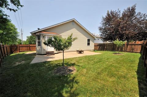 210 Geranium Dr, O'fallon, MO 63366 photo 28