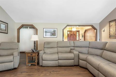 503 Fox Pointe Dr, Saint Charles, MO 63304 photo 15