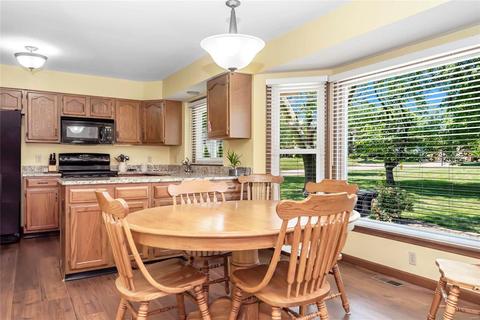 503 Fox Pointe Dr, Saint Charles, MO 63304 photo 9