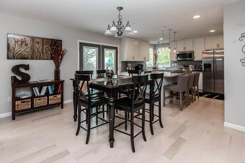 32 Coach Line Dr, O'fallon, MO 63368 photo 8
