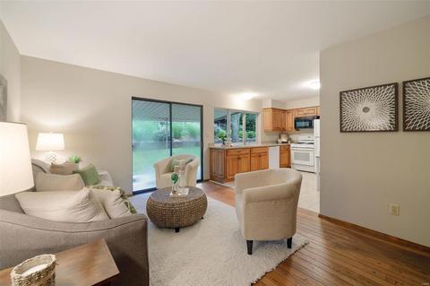 564 Golfwood Dr, Ballwin, MO 63021 photo 12
