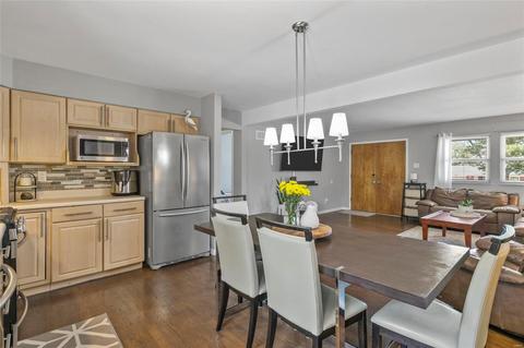 908 Salem Way, Ellisville, MO 63021 photo 2