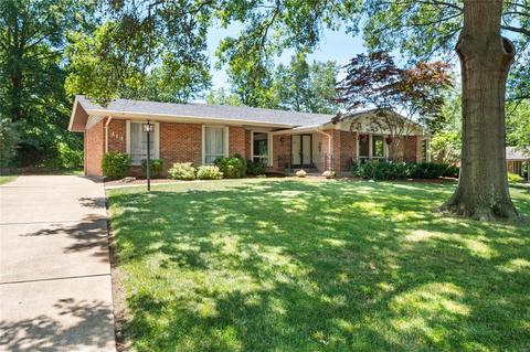 414 Tamarack Dr, Ballwin, MO 63011 photo 1