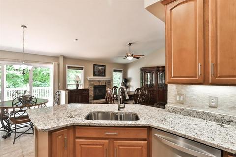 259 Crystal Ridge Dr, O'fallon, MO 63366 photo 17