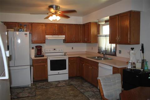 1058 Haven View Dr, O'fallon, MO 63366 photo 2