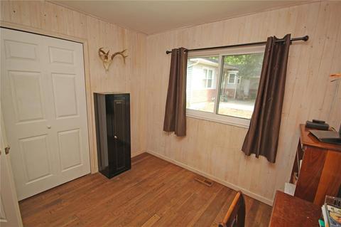 917 Napoli Dr, Ballwin, MO 63021 photo 15