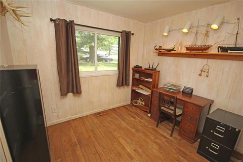 917 Napoli Dr, Ballwin, MO 63021 photo 14