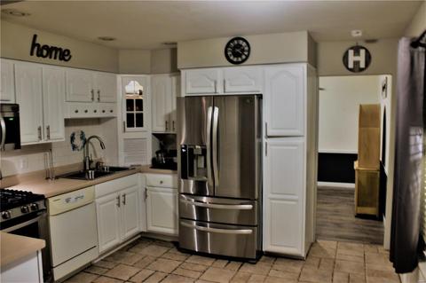 272 Village Meadow Dr, Ballwin, MO 63021 photo 18
