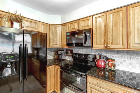 2459 Maple Crossing Dr, Wildwood, MO 63011 photo 11