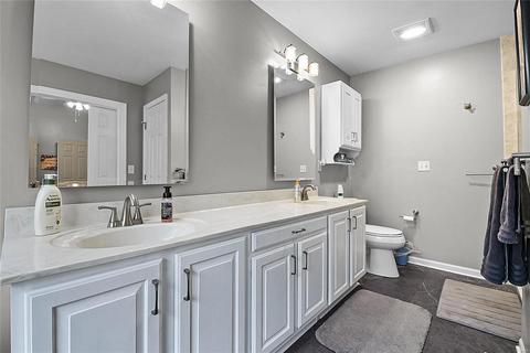 737 Whispering Forest Dr, Ballwin, MO 63021 photo 16