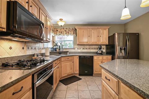 737 Whispering Forest Dr, Ballwin, MO 63021 photo 4