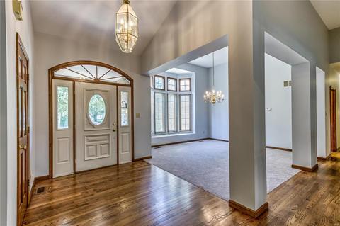 413 Bluff Mdw, Ellisville, MO 63021 photo 3