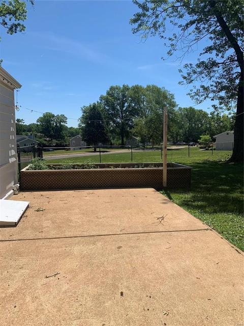 105 Robin Hl, Ballwin, MO 63021 photo 22