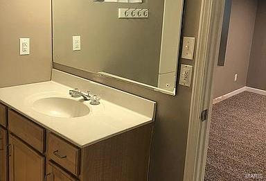 105 Robin Hl, Ballwin, MO 63021 photo 18