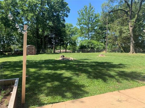105 Robin Hl, Ballwin, MO 63021 photo 23