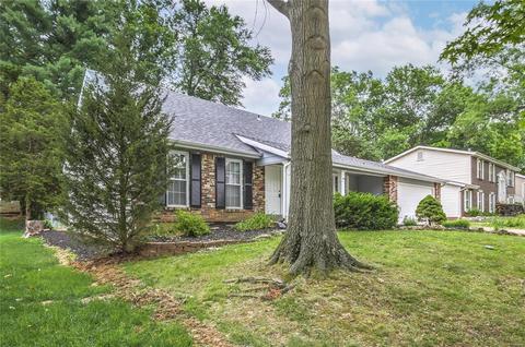 1155 Briarhurst Dr, Manchester, MO 63021 photo 3