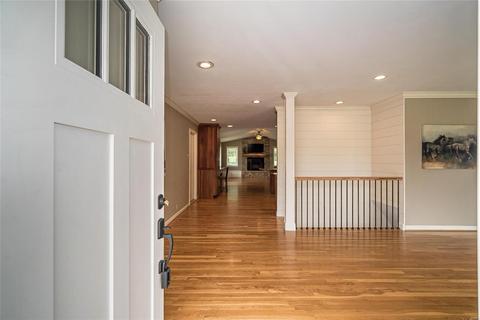 703 Connie Ln, Manchester, MO 63021 photo 4