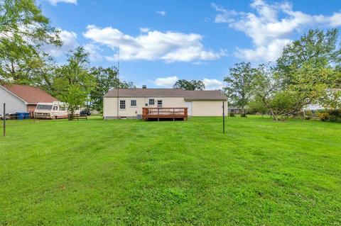 225 Newton Pl, Ballwin, MO 63021 photo 8