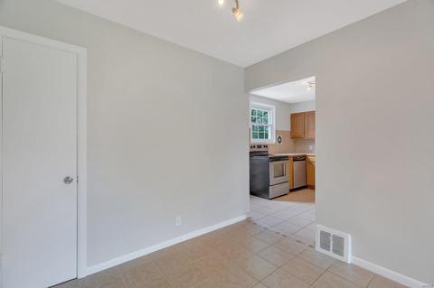 225 Newton Pl, Ballwin, MO 63021 photo 27