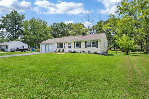 225 Newton Pl, Ballwin, MO 63021 photo 3