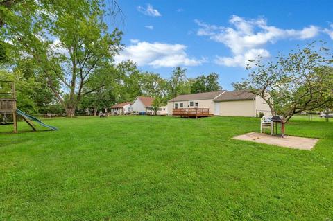 225 Newton Pl, Ballwin, MO 63021 photo 9
